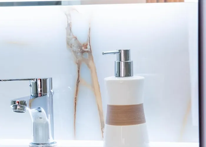 Couette-café My Way Tirana